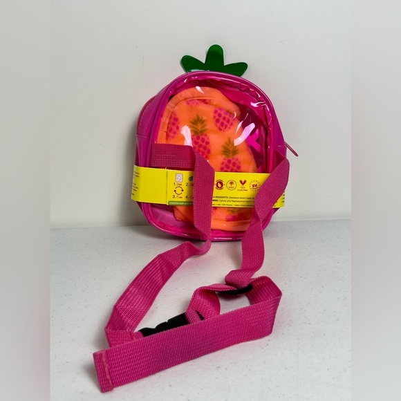 Makeup Eraser Cloth With Pineapple Print Fanny Pack Bag New - Picture 3 of 5